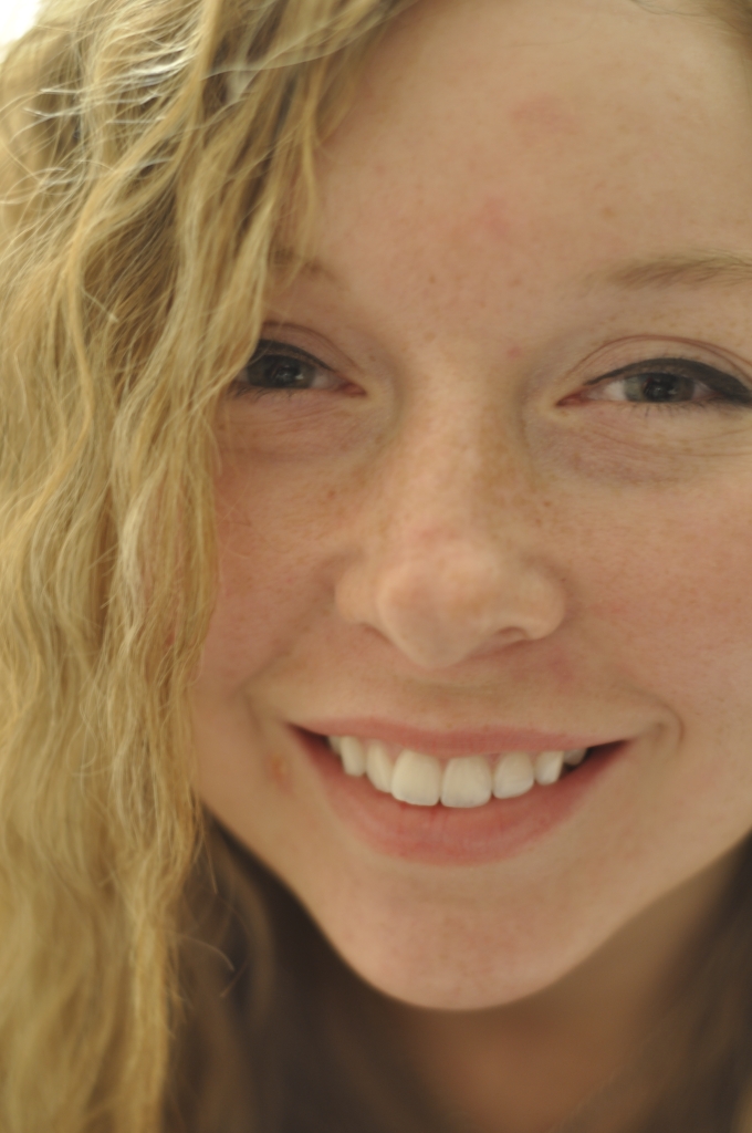 Face Girl Blonde hair Curly