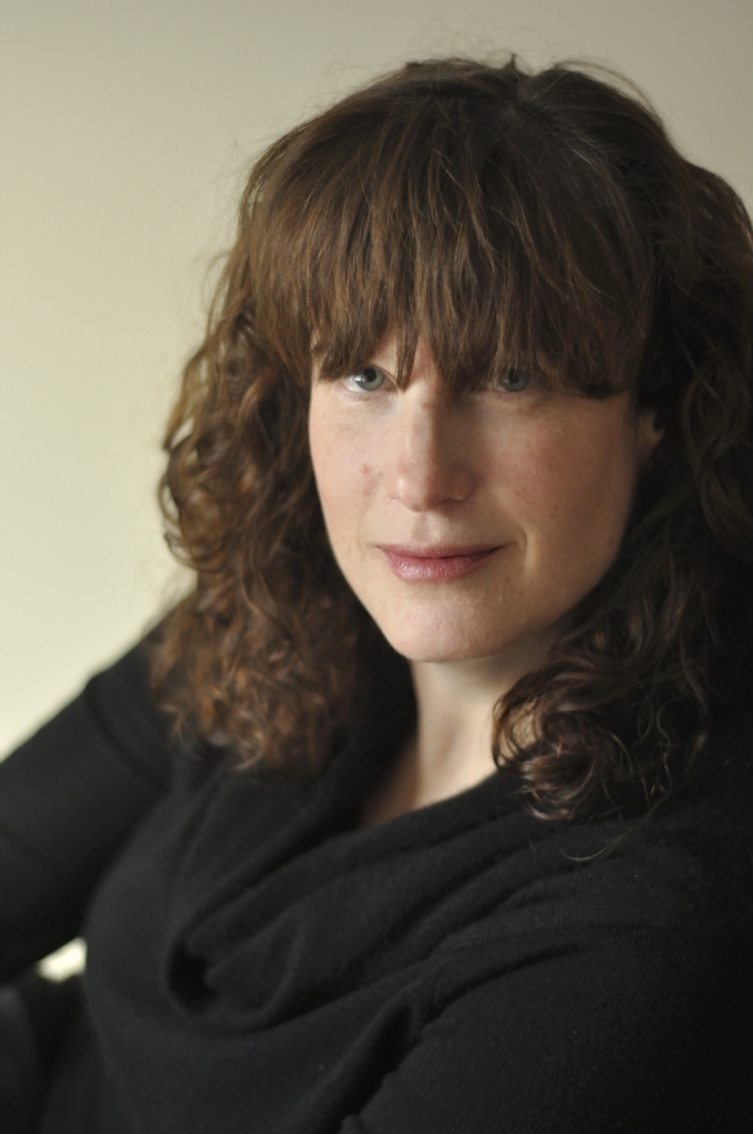 Face Girl Brown hair Curly Bangs White