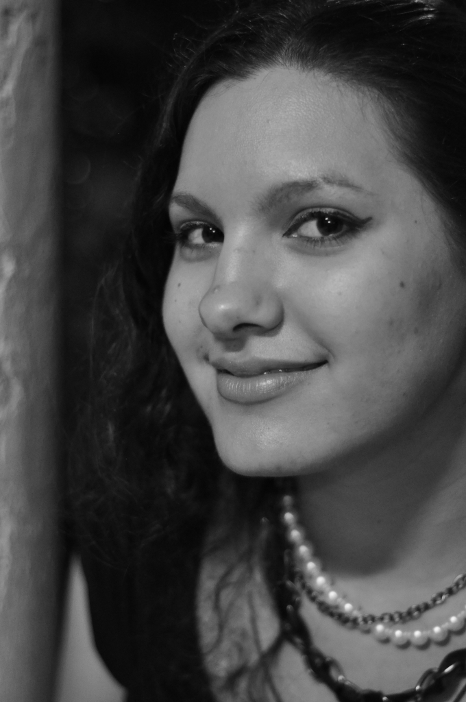 Girl Face Teenage Mexican Smile Beautiful