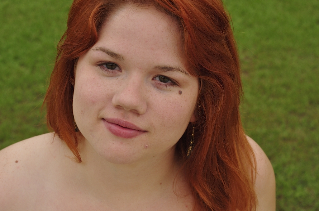 Red hair Teenage Country American Pretty Medium hairstyles Girl Face